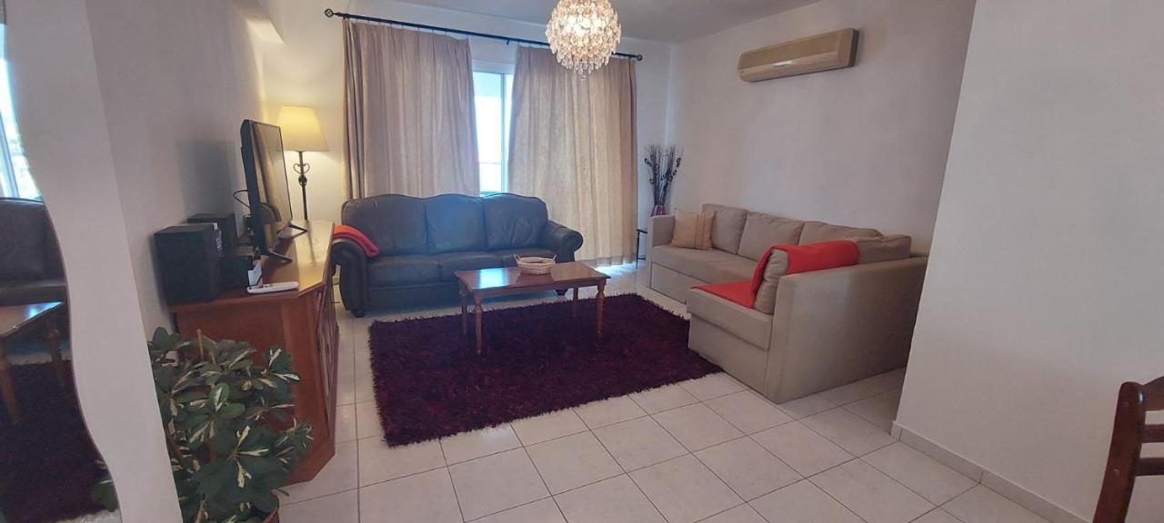 Spacious 2 Bedroom Apartment ペイヤ エクステリア 写真